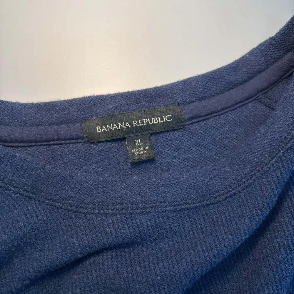 Banana Republic Navy Textured Thermal Crewneck XL